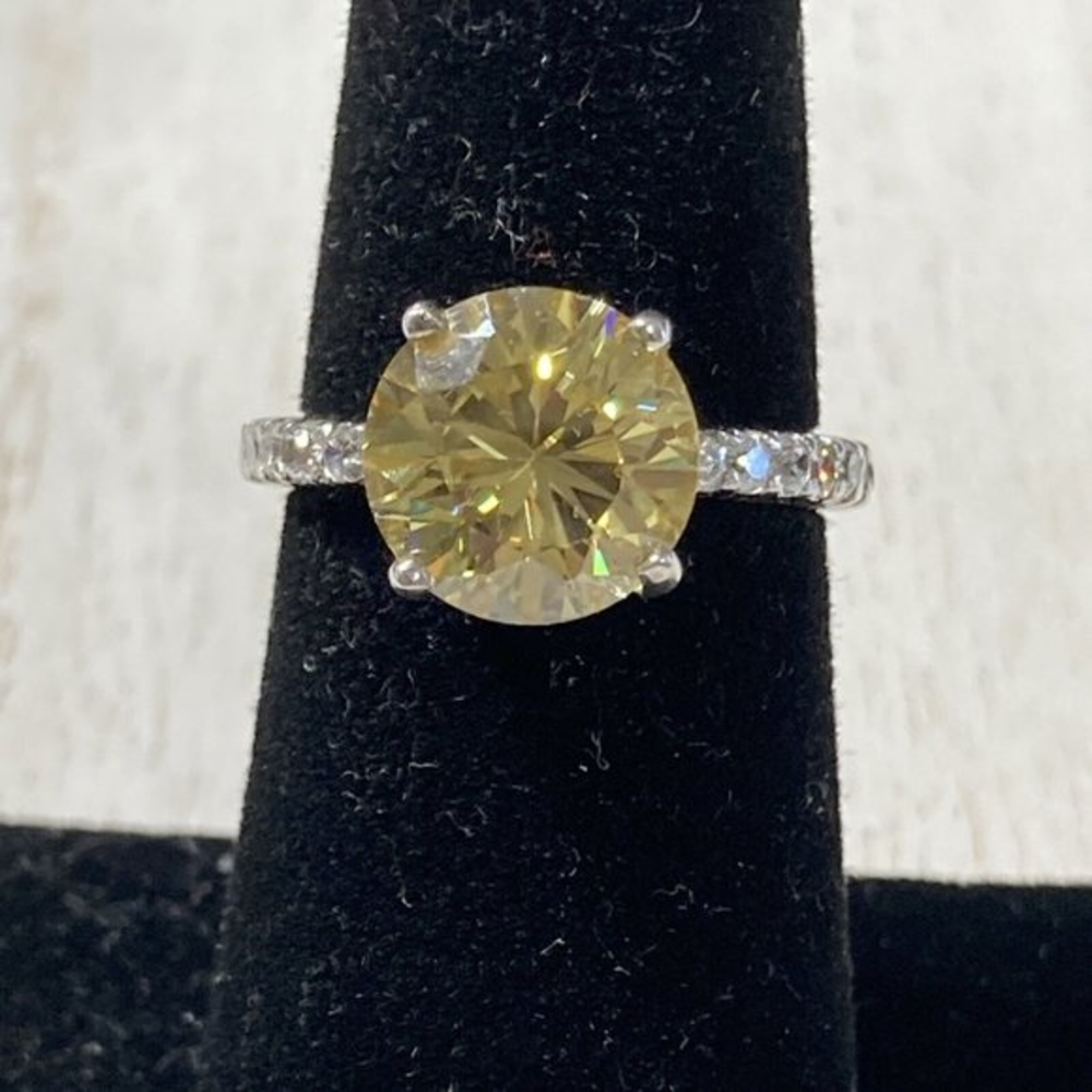 Sparkling YEllow CZ Solitare Stone clear crystal Ring sz 5.5 Sterling Silver 925